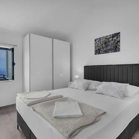 Irena With Heated Pool And Sea View * Makarska