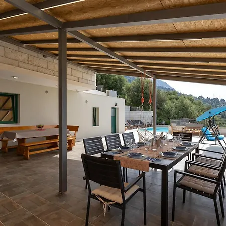 Irena With Heated Pool And Sea View * Makarska