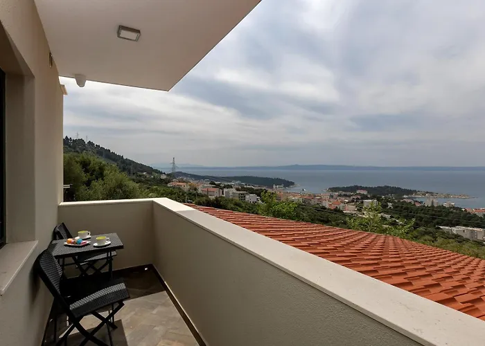 Irena With Heated Pool And Sea View * Makarska
