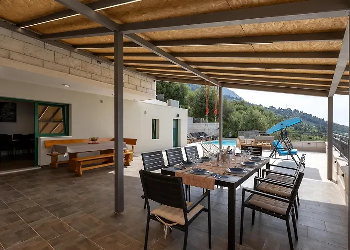 Irena With Heated Pool And Sea View * Makarska