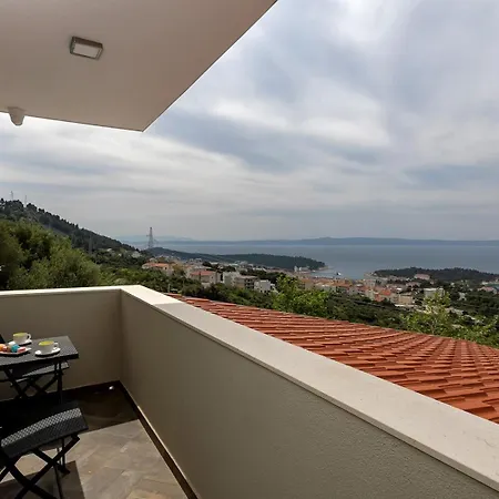 Irena With Heated Pool And Sea View * Makarska